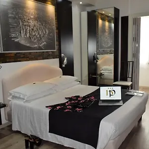 3* מלון Perugino